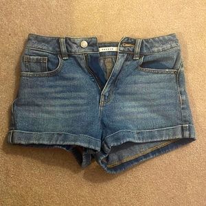 Denim pacsun mom shorts (size 24)